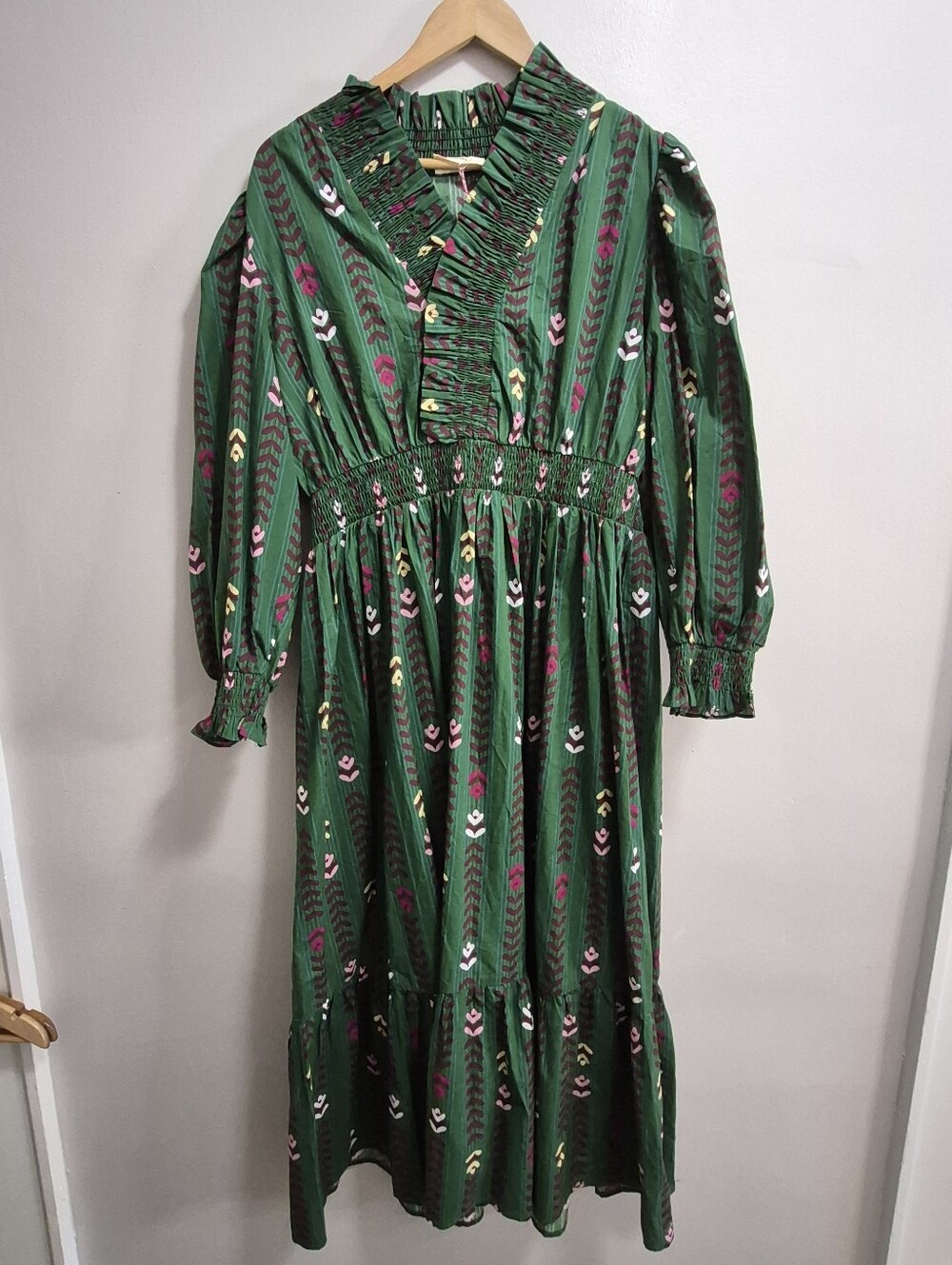 Umgee NWT Green Long Sleeve Ruffle Maxi Dress Size Large